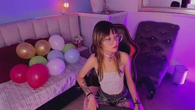 dayanne07 online show from December 2024 02:27:02 PM