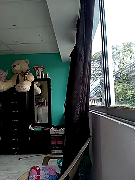 Snapshot of Karii-R chatting on April 2026 06:39:01 PM Karii-R online show from April 2026 06:39:01 PM