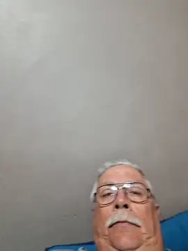 Snapshot of NawtyB1965 chatting on September 2025 03:31:01 AM NawtyB1965 online show from September 2025 03:31:01 AM