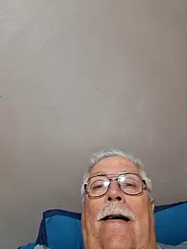 Snapshot of NawtyB1965 chatting on October 2025 04:10:01 AM NawtyB1965 online show from October 2025 04:10:01 AM