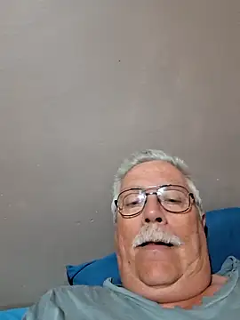 Snapshot of NawtyB1965 chatting on October 2025 03:27:01 AM NawtyB1965 online show from October 2025 03:27:01 AM