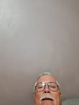 NawtyB1965 online show from April 2026 04:06:02 AM