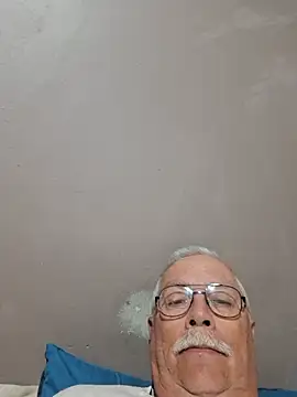 Snapshot of NawtyB1965 chatting on July 2026 03:50:01 AM NawtyB1965 online show from July 2026 03:50:01 AM