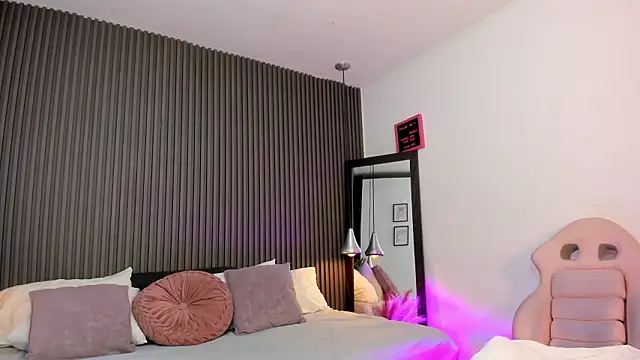 Snapshot of Axel_brunette1 chatting on February 2026 08:03:02 PM Axel brunette1 online show from February 2026 08:03:02 PM