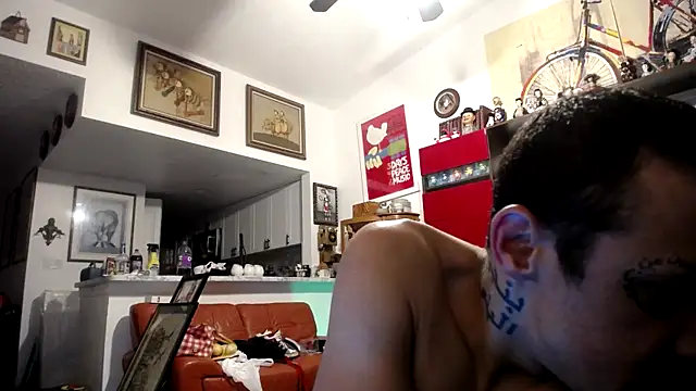 Amirkhai online show from October 2025 11:20:02 AM