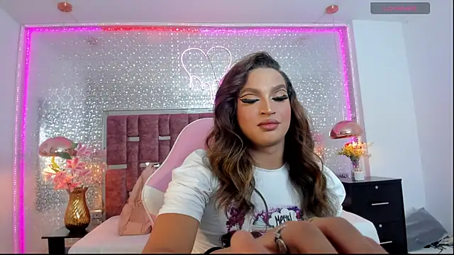 KylieVictoria online show from September 2025 04:56:01 AM