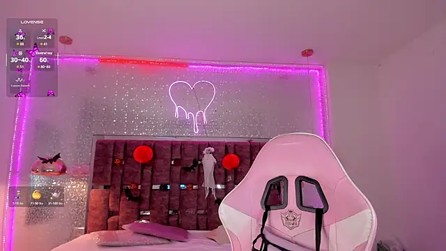 KylieVictoria online show from October 2025 05:31:02 AM