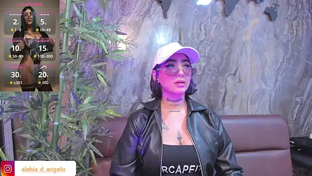 Snapshot of Alahia_Dangelo chatting on November 2025 05:34:02 PM Alahia Dangelo online show from November 2025 05:34:02 PM