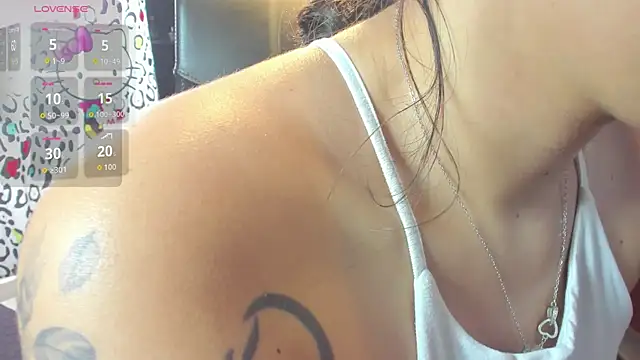  maria foxx  online show from November 2025 08:20:02 PM