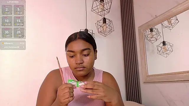 kayna gomez online show from February 2026 07:12:01 PM