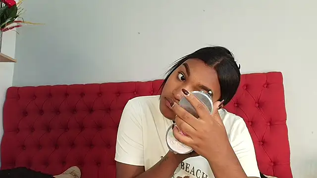 kayna gomez online show from July 2026 07:09:01 PM
