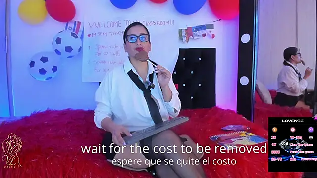vaiolet triana online show from June 2026 08:41:02 PM