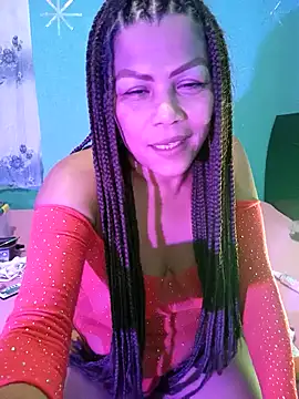 dulcesilvana10 online show from December 2024 12:32:02 AM