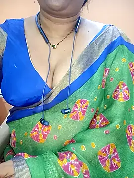 Snapshot of Sexy-Telugunayana2 chatting on December 2024 06:17:01 PM Sexy-Telugunayana2 online show from December 2024 06:17:01 PM