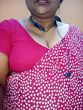 Snapshot of Sexy-Telugunayana2 chatting on December 2024 06:38:02 PM Sexy-Telugunayana2 online show from December 2024 06:38:02 PM