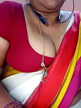 Snapshot of Sexy-Telugunayana2 chatting on February 2025 06:10:01 PM Sexy-Telugunayana2 online show from February 2025 06:10:01 PM