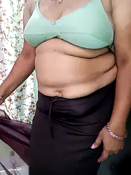 Snapshot of Sexy-Telugunayana2 chatting on March 2025 08:45:02 PM Sexy-Telugunayana2 online show from March 2025 08:45:02 PM