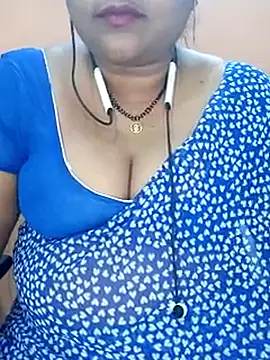 Snapshot of Sexy-Telugunayana2 chatting on March 2025 06:45:02 PM Sexy-Telugunayana2 online show from March 2025 06:45:02 PM