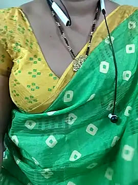 Snapshot of Sexy-Telugunayana2 chatting on September 2025 10:04:02 AM Sexy-Telugunayana2 online show from September 2025 10:04:02 AM