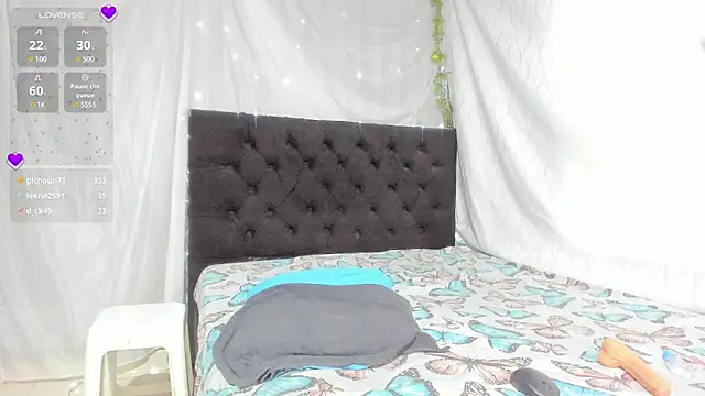 emi henao online show from March 2025 07:27:02 PM