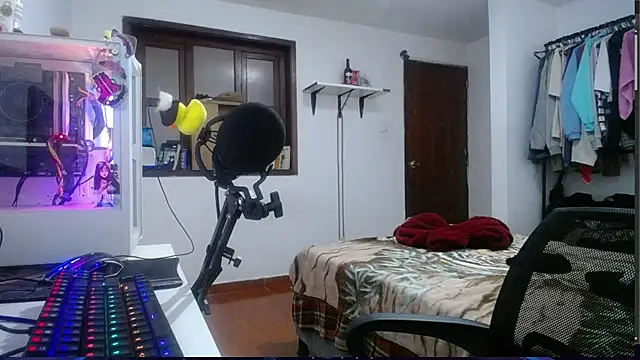 esjrobles online show from December 2024 01:49:02 PM