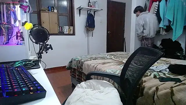 esjrobles online show from January 2025 05:26:02 AM