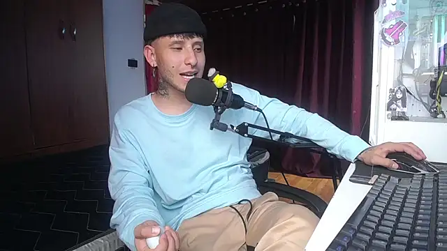 esjrobles online show from March 2025 08:40:02 PM