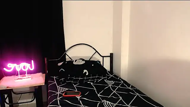 Nathalie Heartxoxo69 online show from February 2026 06:55:02 PM