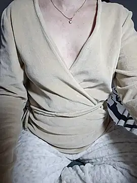 NEW CRYSTAL online show from February 2026 09:49:02 AM