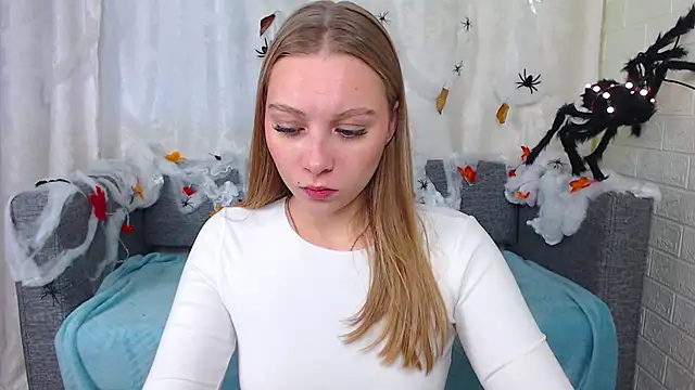 Snapshot of bellaa_love_ chatting on October 2025 01:27:02 AM bellaa love online show from October 2025 01:27:02 AM