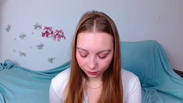 Snapshot of bellaa_love_ chatting on February 2026 12:14:02 AM bellaa love online show from February 2026 12:14:02 AM