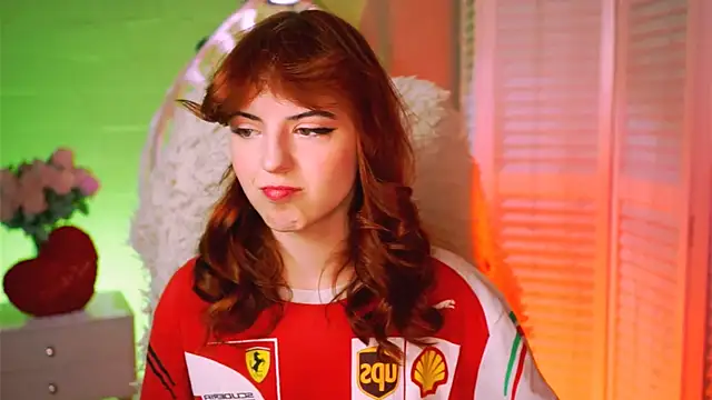 Snapshot of evanellson chatting on February 2025 08:00:01 PM evanellson online show from February 2025 08:00:01 PM