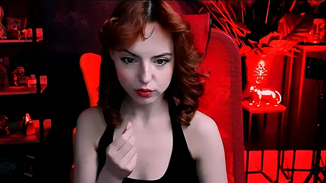 Snapshot of evanellson chatting on February 2025 04:02:01 PM evanellson online show from February 2025 04:02:01 PM