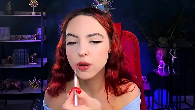 Snapshot of evanellson chatting on November 2025 09:20:01 AM evanellson online show from November 2025 09:20:01 AM