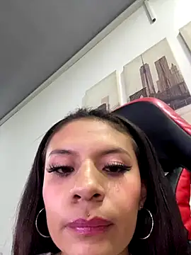 Snapshot of Natashax_Hot chatting on November 2025 09:04:02 PM Natashax Hot online show from November 2025 09:04:02 PM