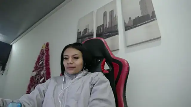 Snapshot of Natashax_Hot chatting on January 2026 03:15:01 PM Natashax Hot online show from January 2026 03:15:01 PM
