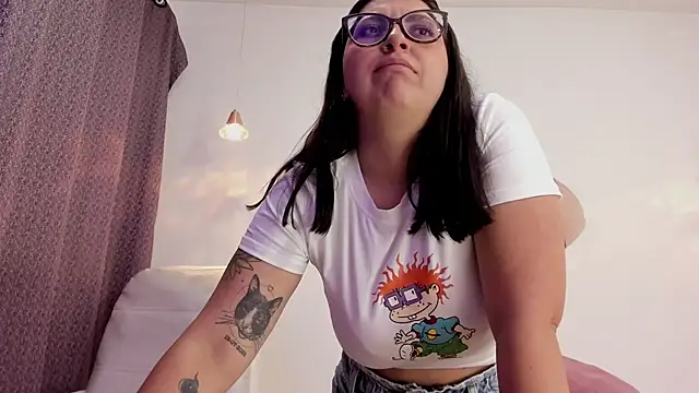 Vioolletta online show from October 2025 08:27:02 PM