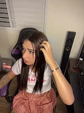 Gabyzinha ni online show from June 2026 11:05:01 PM