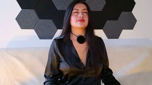 Snapshot of July_gh chatting on February 2026 08:47:01 PM July gh online show from February 2026 08:47:01 PM