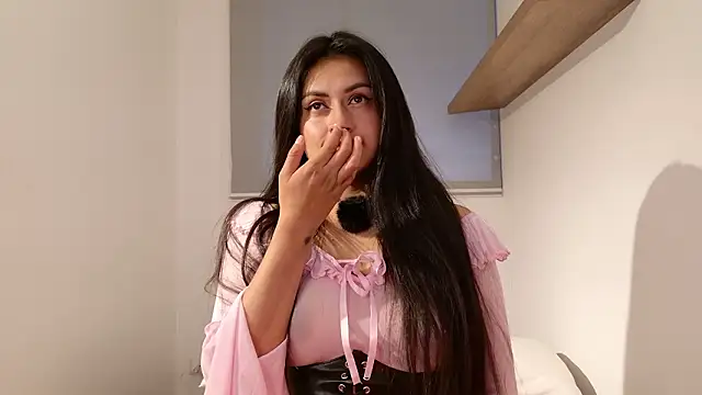 Snapshot of July_gh chatting on February 2026 11:01:01 PM July gh online show from February 2026 11:01:01 PM