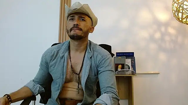 Reiko 85  online show from November 2025 02:49:02 PM