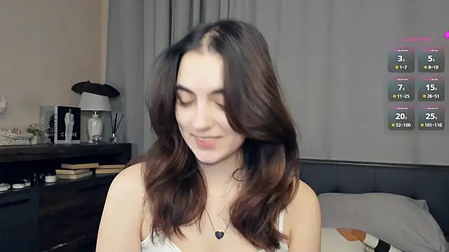 DracosMoon online show from October 2025 07:05:02 AM