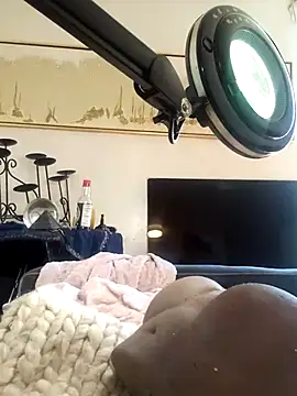 Cumhrd777 online show from September 2025 07:28:01 PM