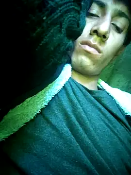 alexander32r online show from December 2025 05:27:01 AM