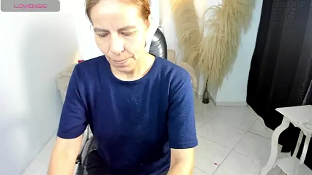 Milf karlye online show from February 2026 01:42:02 AM