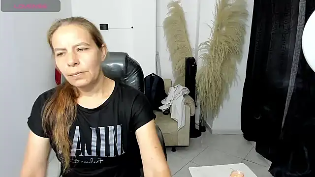 Milf karlye online show from March 2026 12:17:02 AM