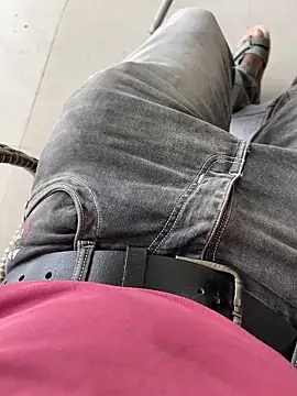 deshi boybig online show from November 2025 09:33:02 AM