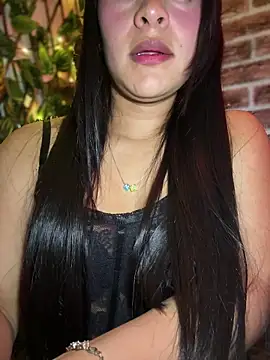 Snapshot of Liulee chatting on March 2026 01:33:02 AM Liulee online show from March 2026 01:33:02 AM