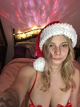 littleserina online show from December 2024 06:25:02 AM