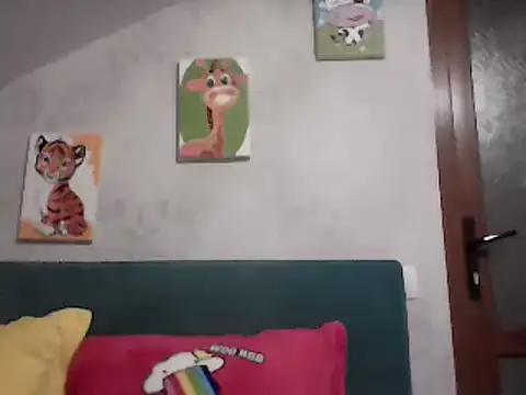 AmberElixir online show from February 2025 07:49:01 PM